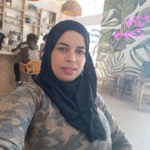 Meet your Posher, Houria